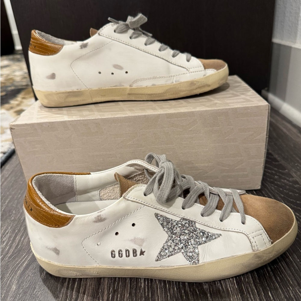 Golden Goose Women's White and Brown Sneakers